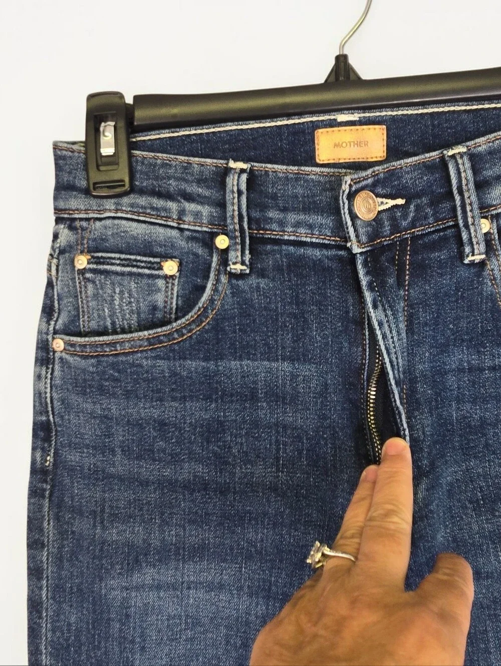 Mother The Dazzler Shift Jean Size 27 Dark Blue Denim Straight Leg Mid-rise